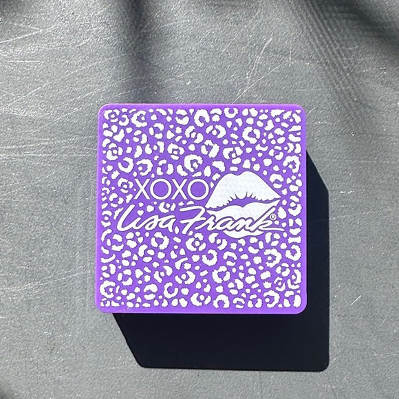 Lisa Frank Purple Compact Glamour Dolls Bitten & Bronzed Matte Bronzer - Picture 1 of 3